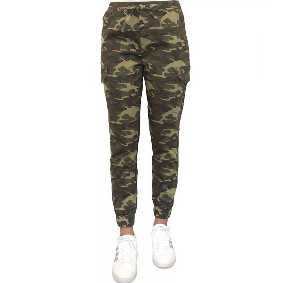 ALMOST FAMOUS
Juniors' Faux Cargo Pocket Joggers Size Small - Picture 1 of 15